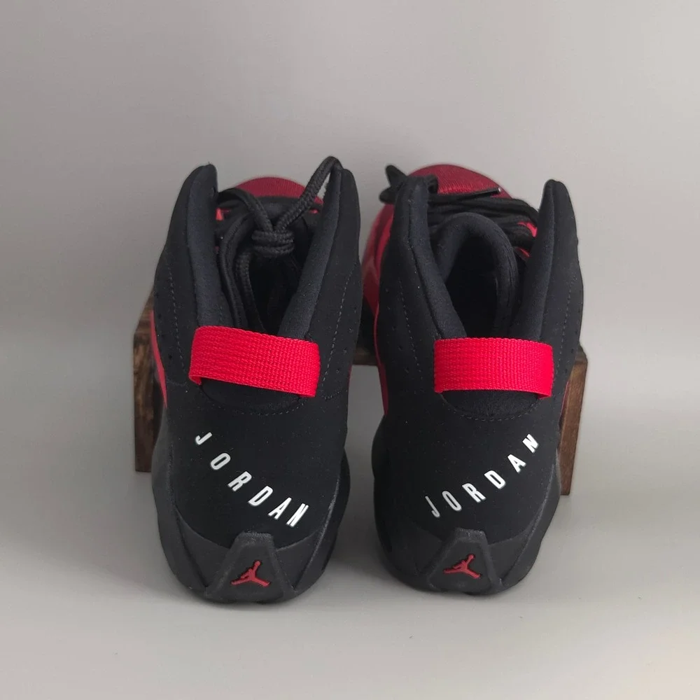 Jordan lift off